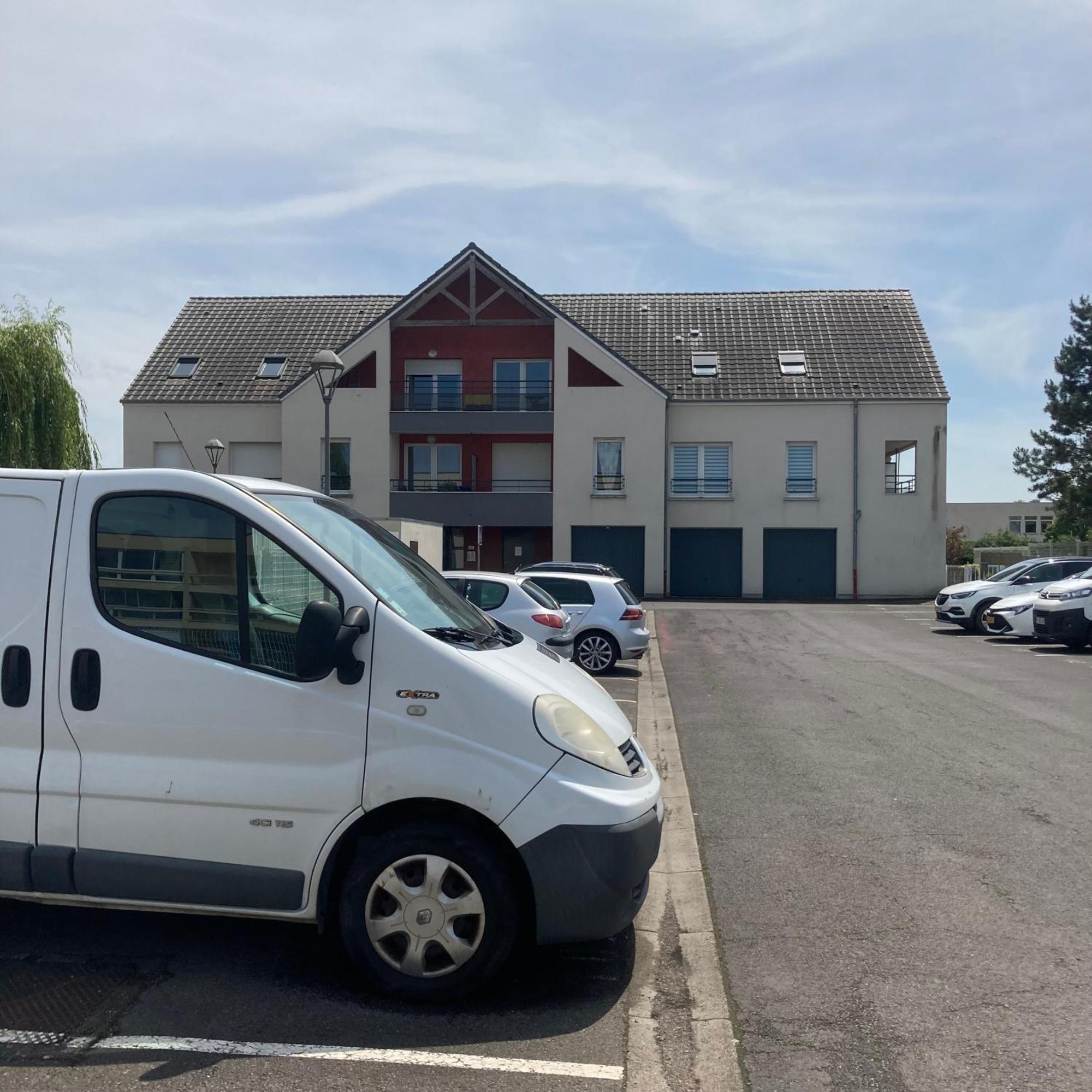 Apartamento La Belle Etape Maizières-lès-Metz Exterior foto